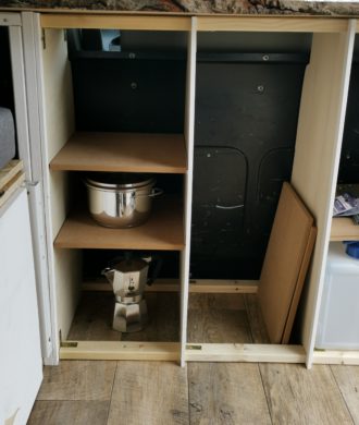 Küchenschrank Van