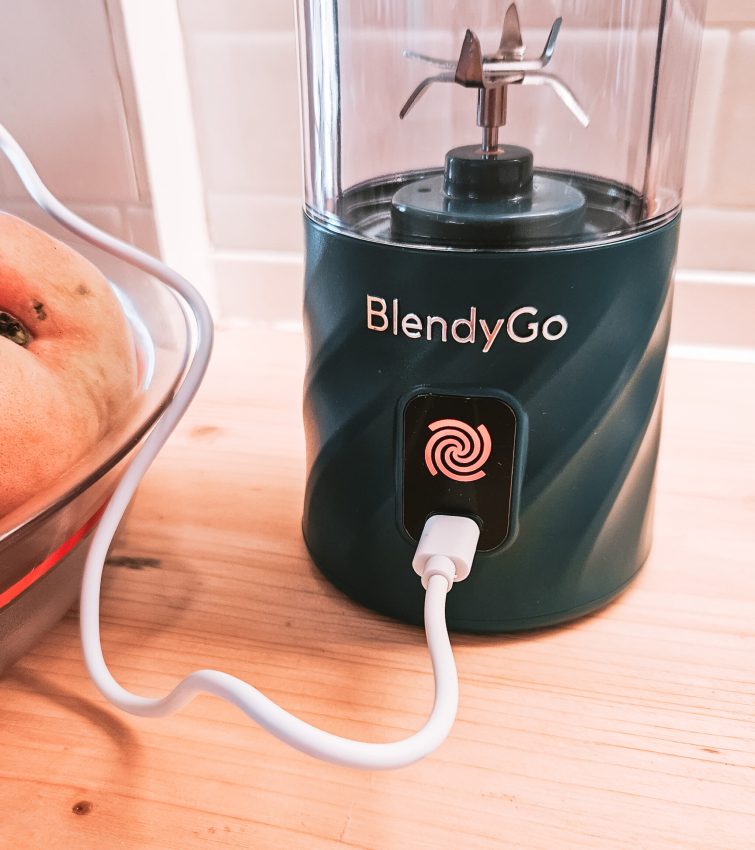 Blendy Go 3 kabelloser Mixer Blendy Go 3 kabelloser Mixer