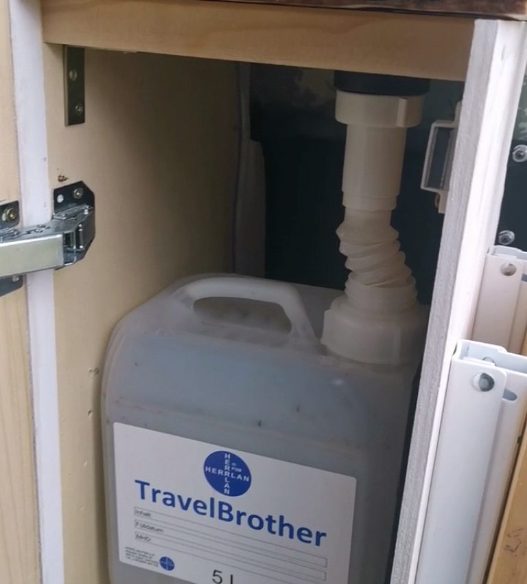 Wasseranschluss Wasseranschluss